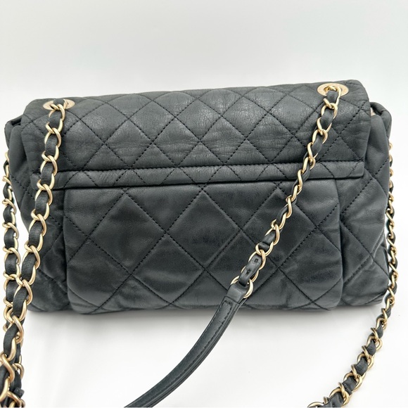 Chanel Lambskin Leather Bag - Picture 6 of 13